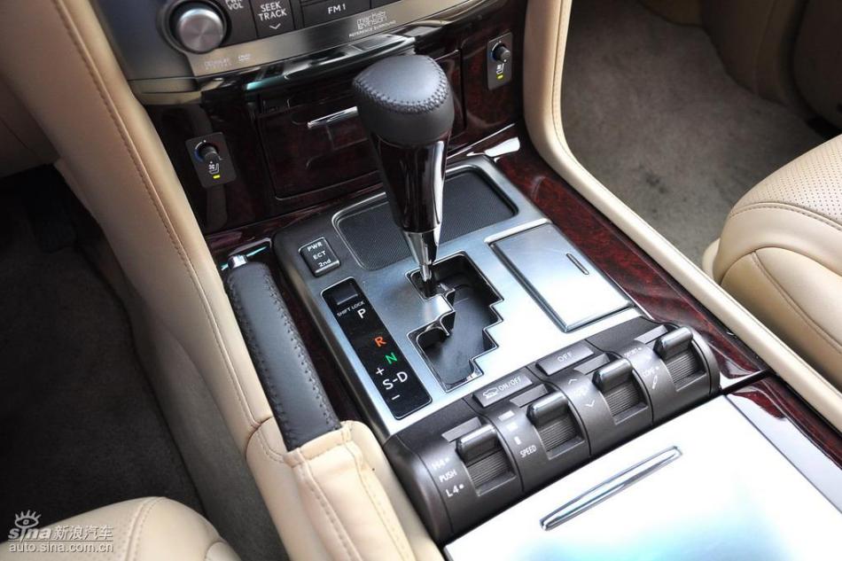 ׿˹LX570Գʵͼ