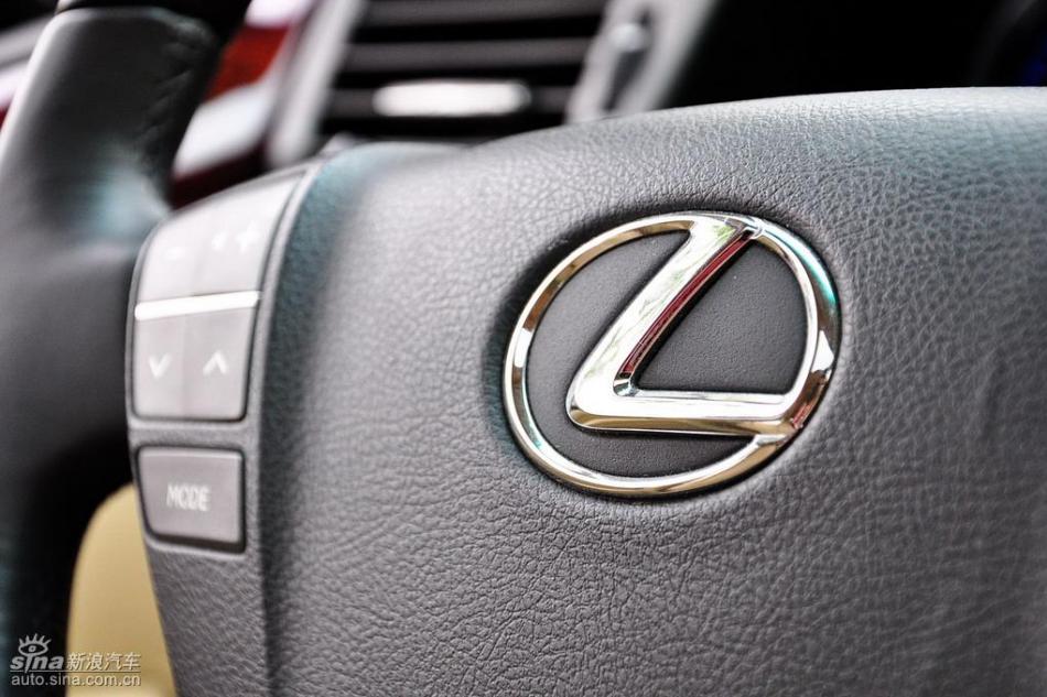 ׿˹LX570Գʵͼ