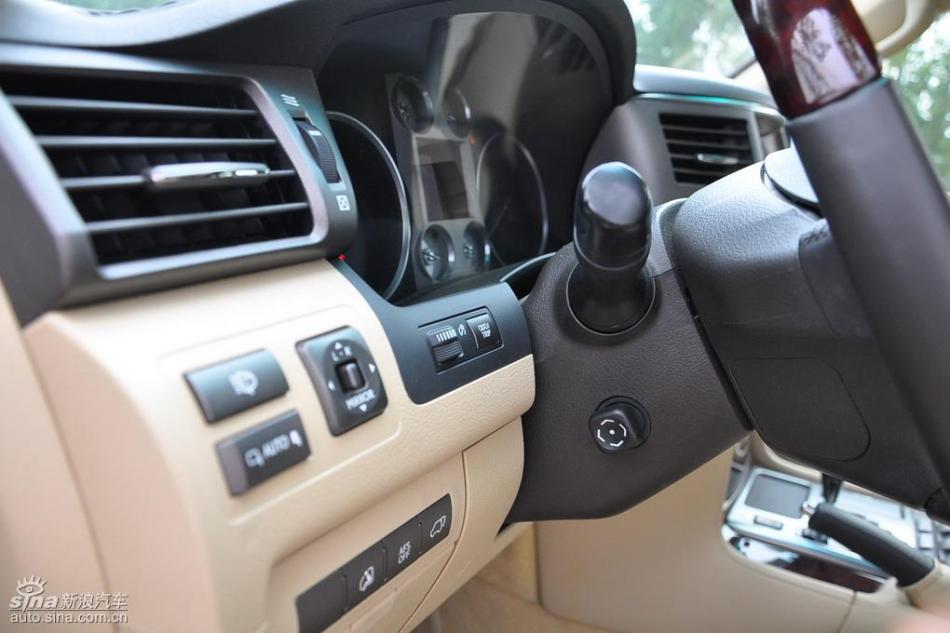 ׿˹LX570Գʵͼ