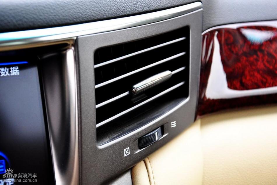 ׿˹LX570Գʵͼ