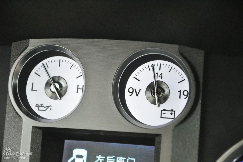 ׿˹LX570Գʵͼ 