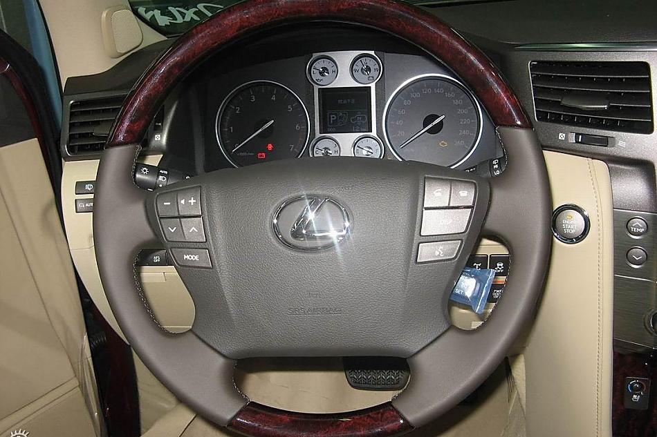 SUV׿˹LX570ʵ