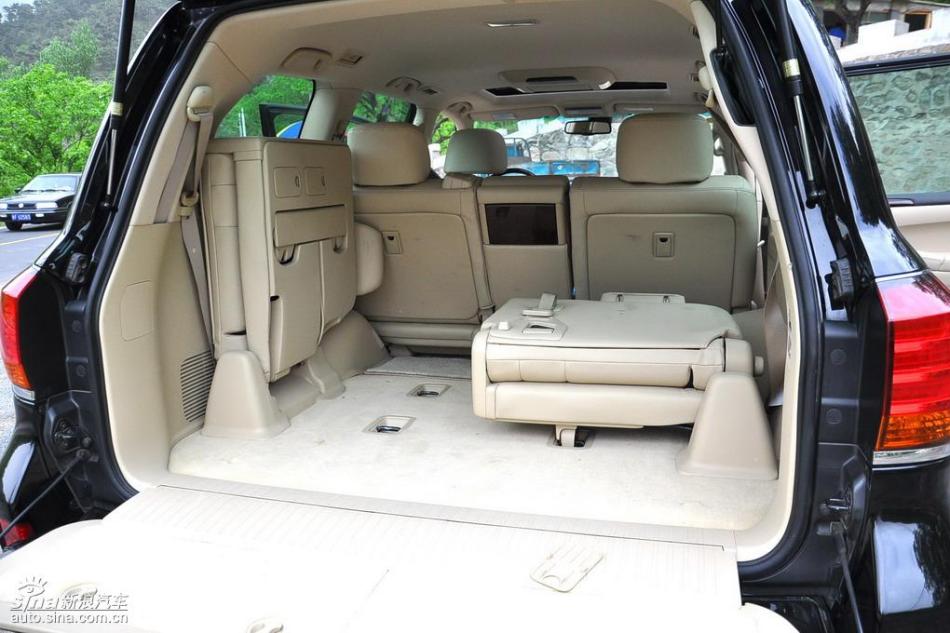 ׿˹LX570Գʵͼ 