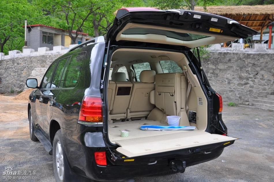 ׿˹LX570Գʵͼ 