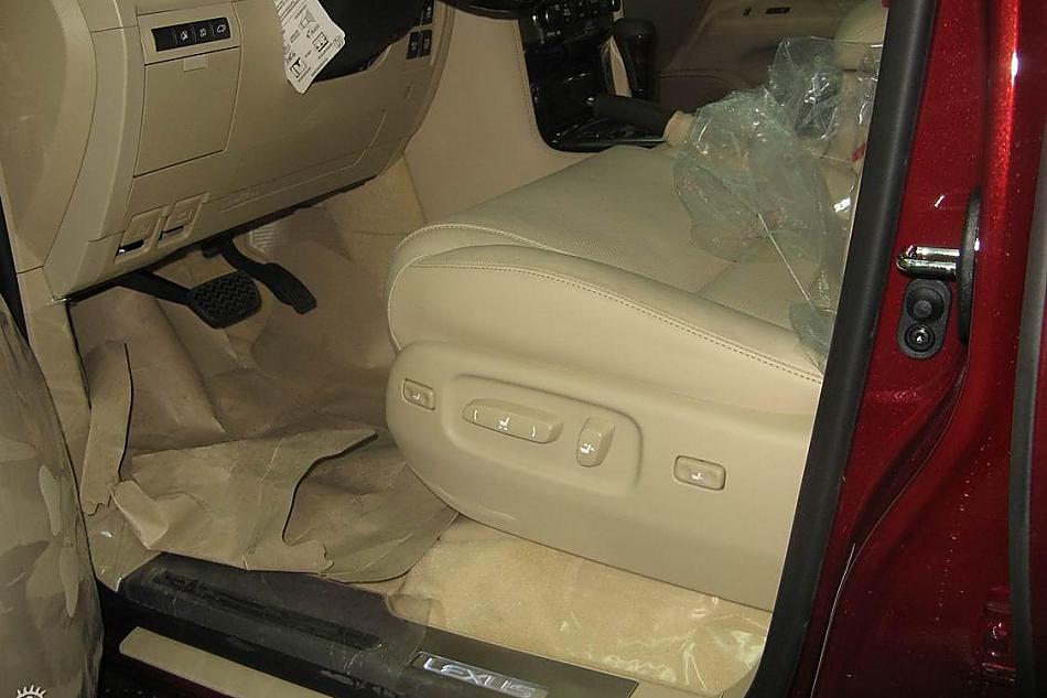 SUV׿˹LX570ʵ