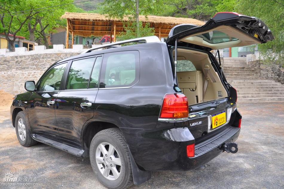 ׿˹LX570Գʵͼ 