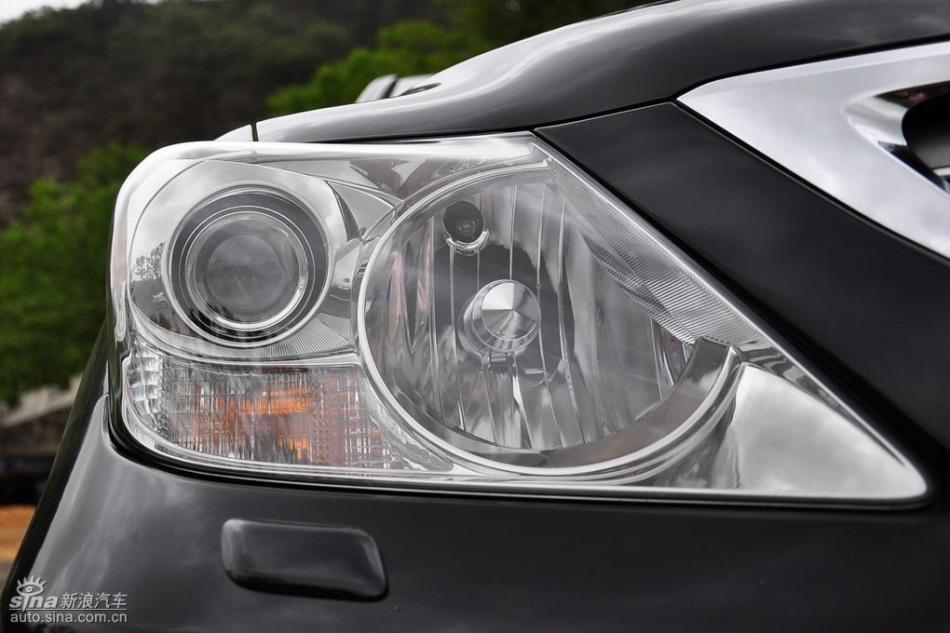 ׿˹LX570Գʵͼ 