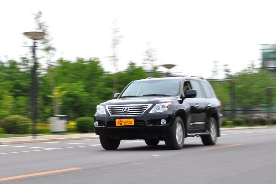 ׿˹LX570Գ̬ʵͼ