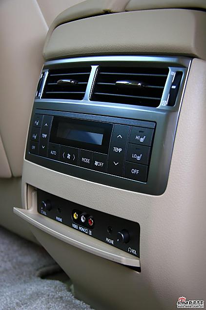 ԼLX 570