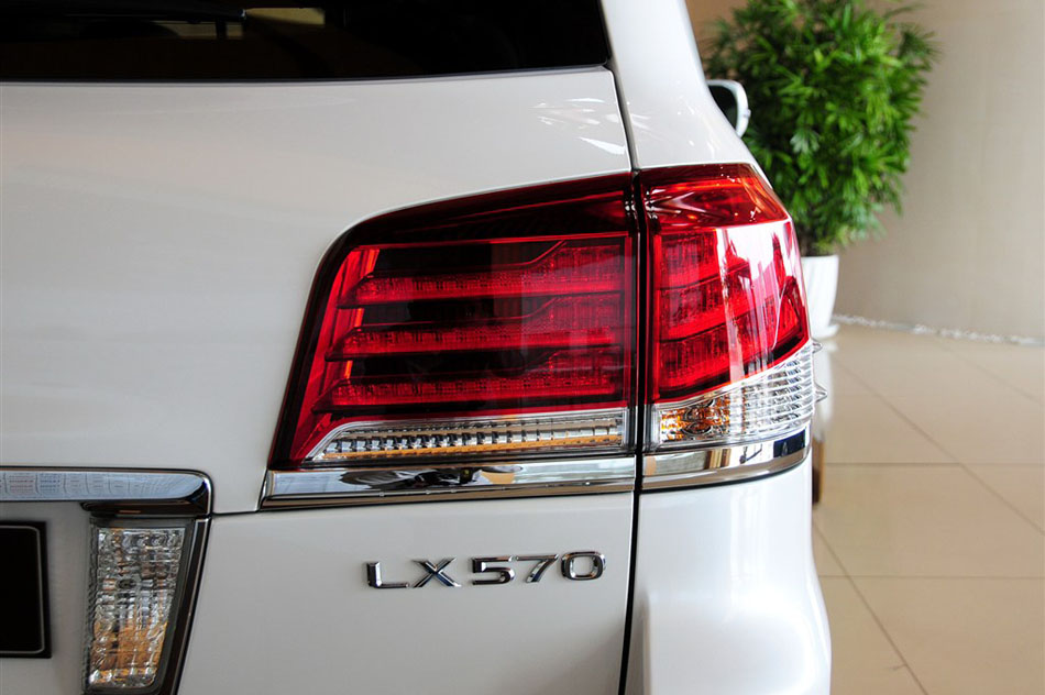 2013 LX570 ϸ