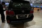 LX570