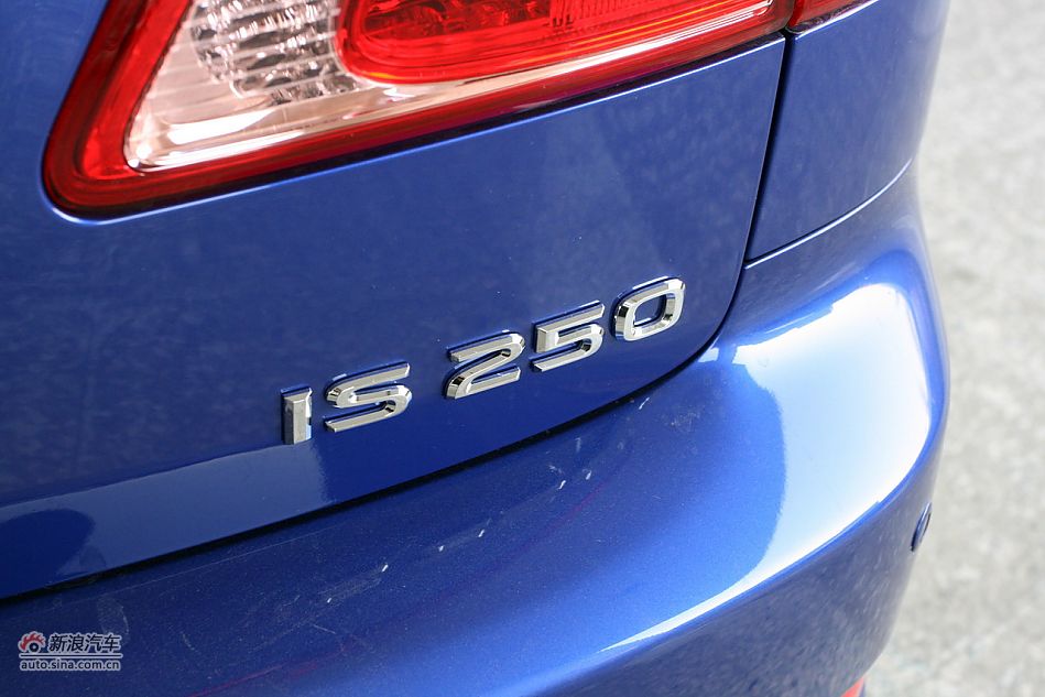 2011׿˹IS 250