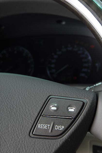 LS600hL