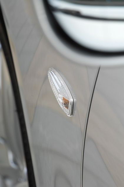LS600hL