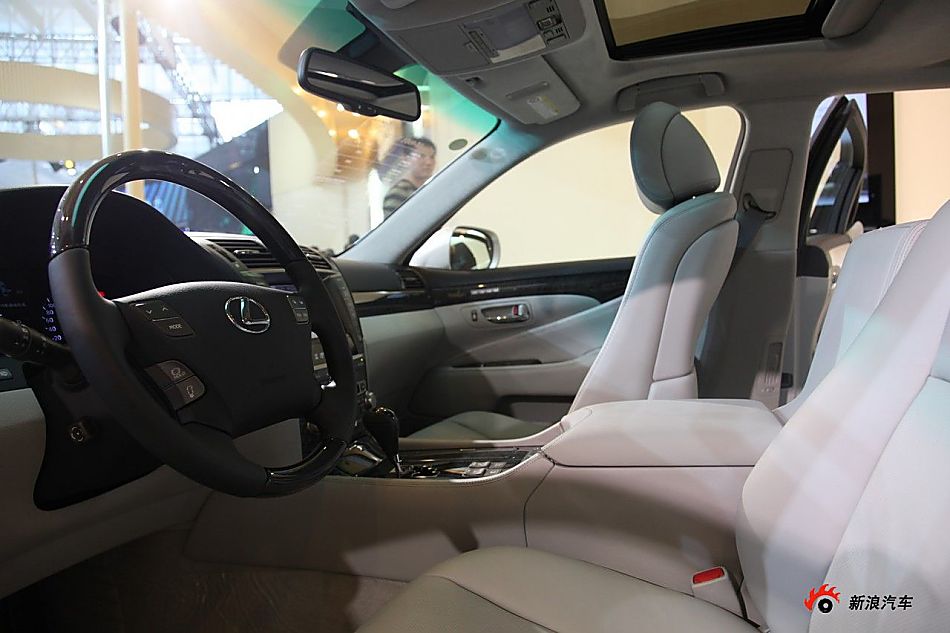 ׿˹LS460L