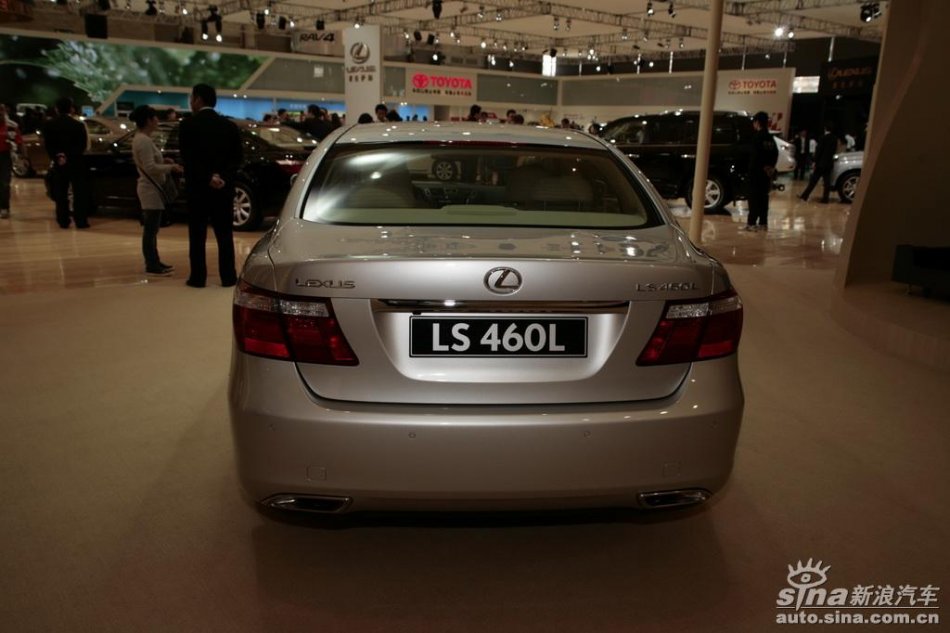 LS460