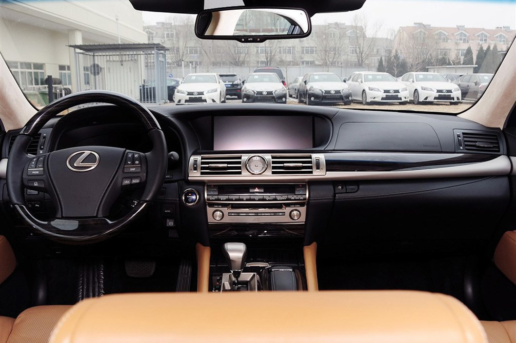 ׿˹LS 2013 600hL 