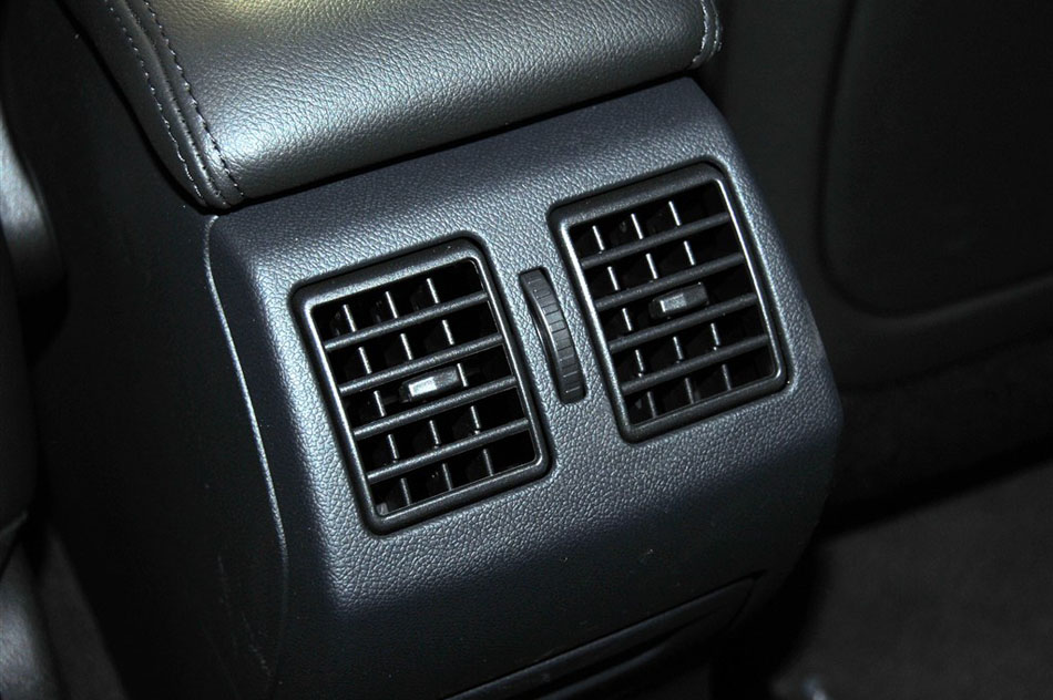 2012 ű2.0T  ռ