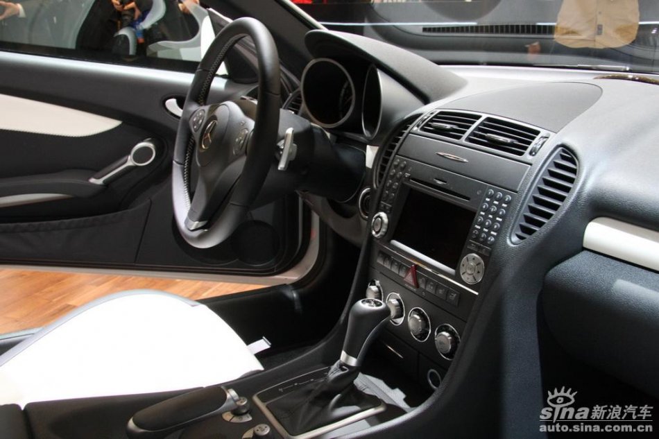 SLK300