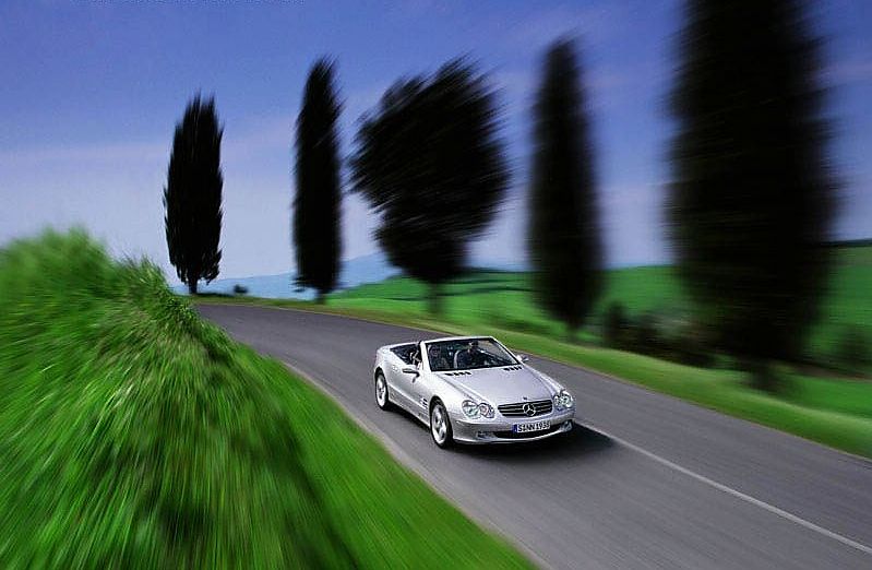 SLϵ