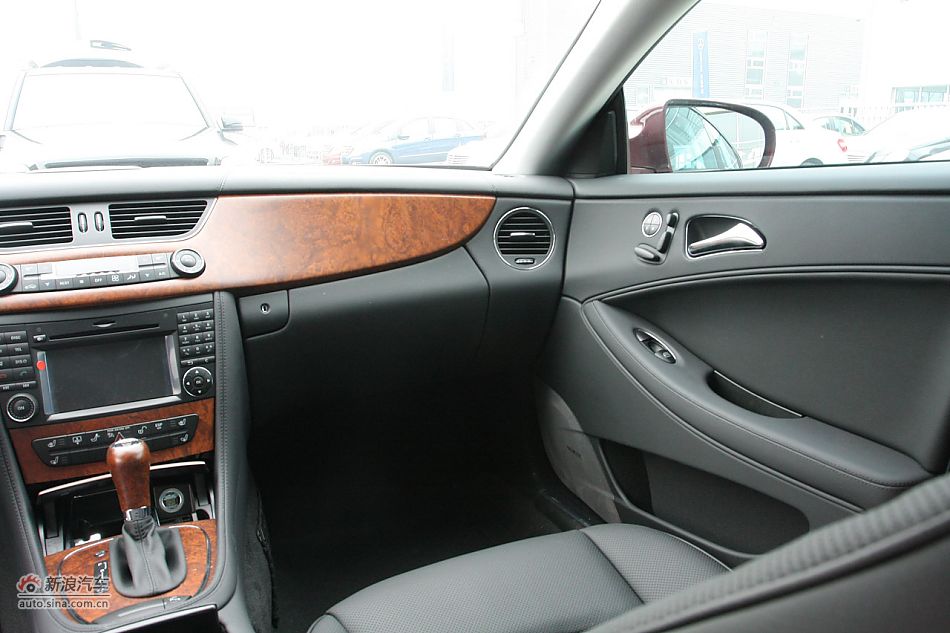 2010CLS350