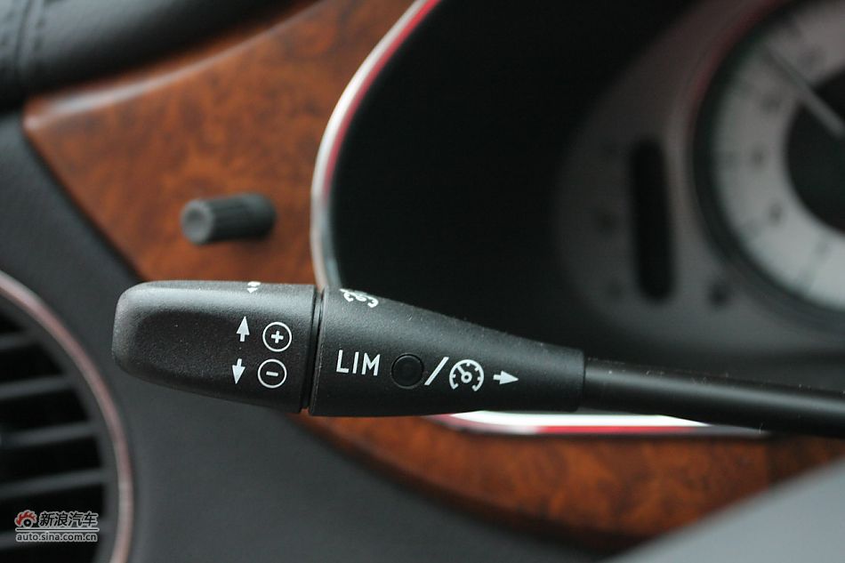 2010CLS350