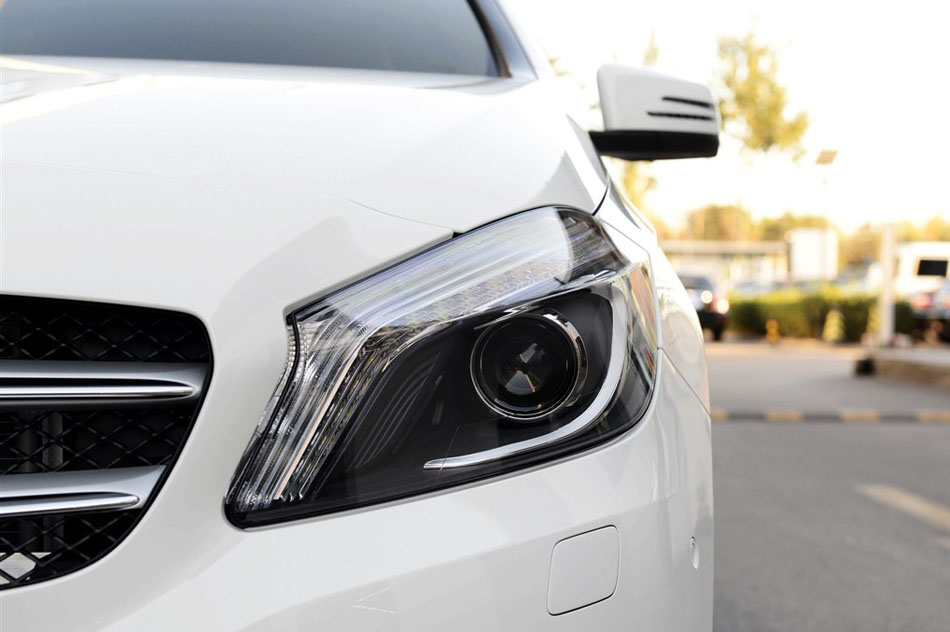 2015 A 200 ϸ