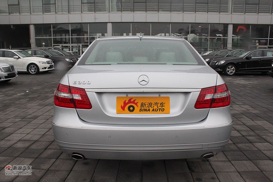 E300