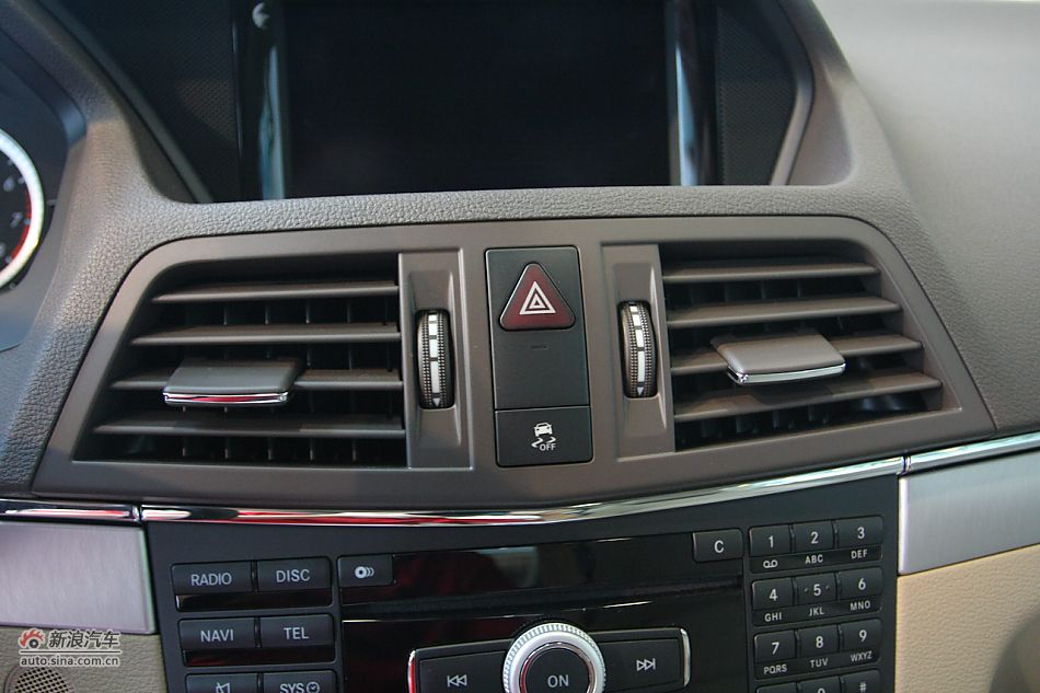 2010E260 Coupe