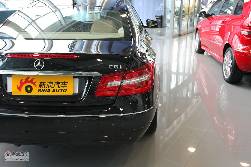 2010E260 Coupe