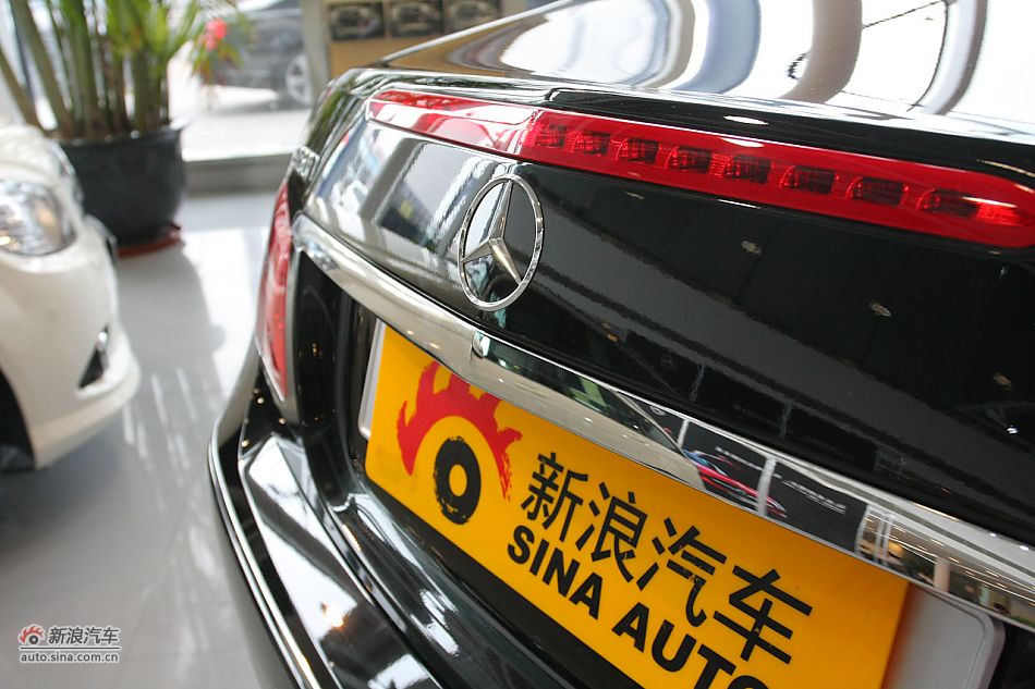 2010E260 Coupe