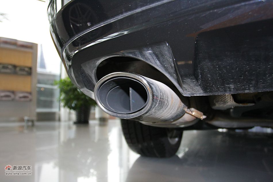2010E260 Coupe