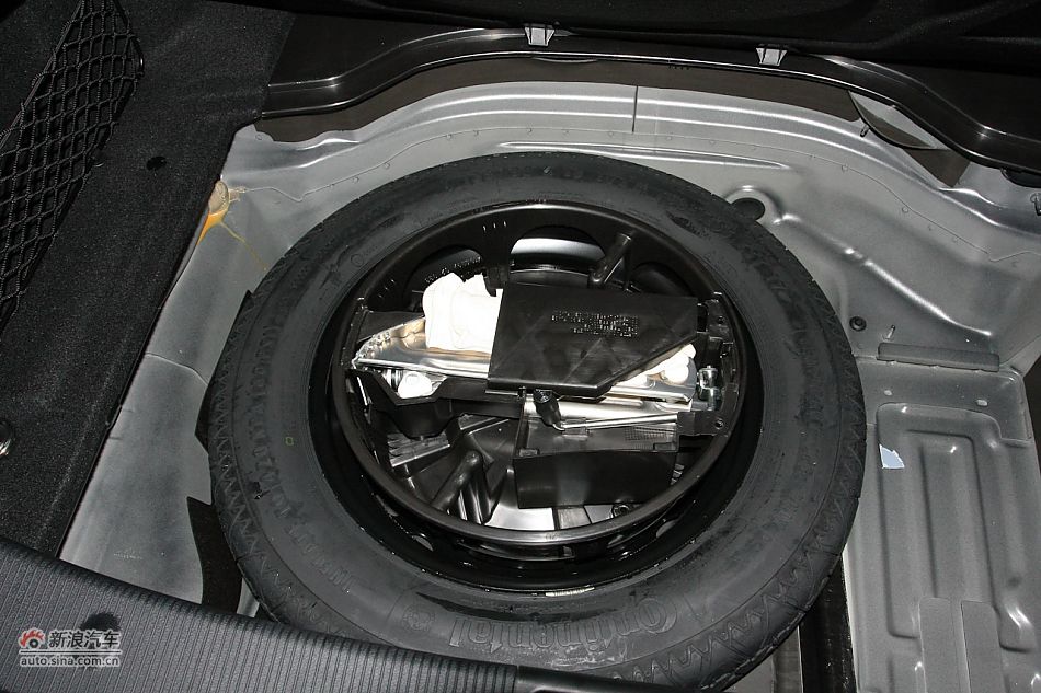2010E260 Coupe