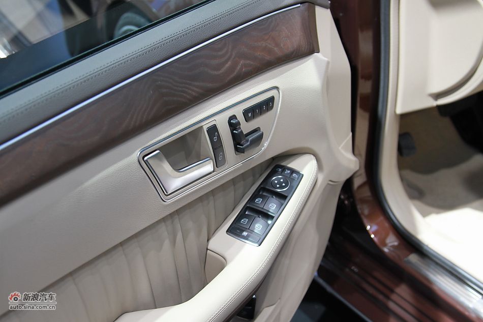 E300춯