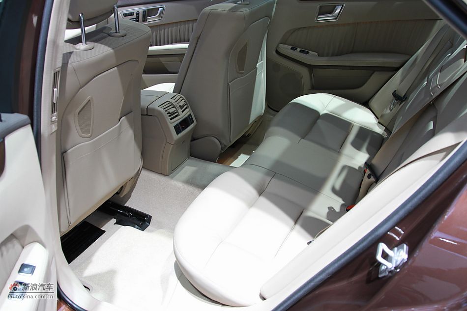 E300춯