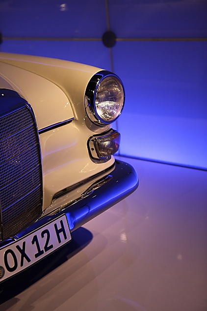 1953-1961 һE W120-W121
