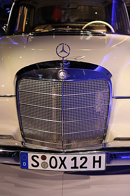 1953-1961 һE W120-W121