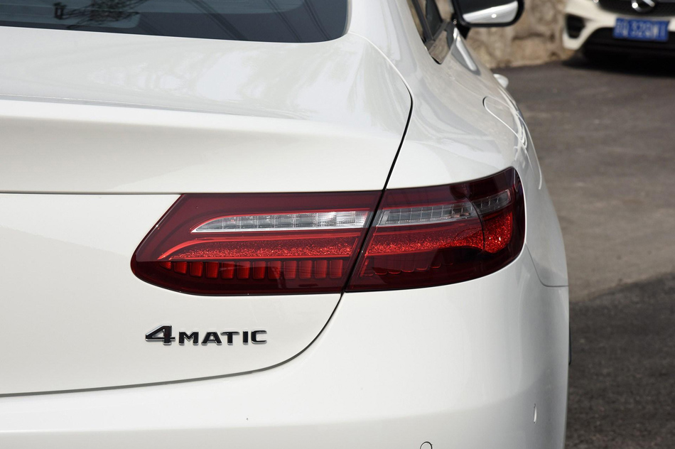 2018 E 200 4MATIC ܳ ϸ