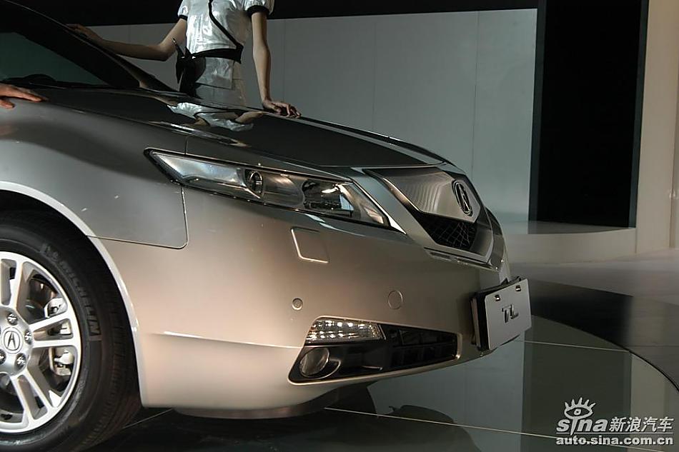 09کTL