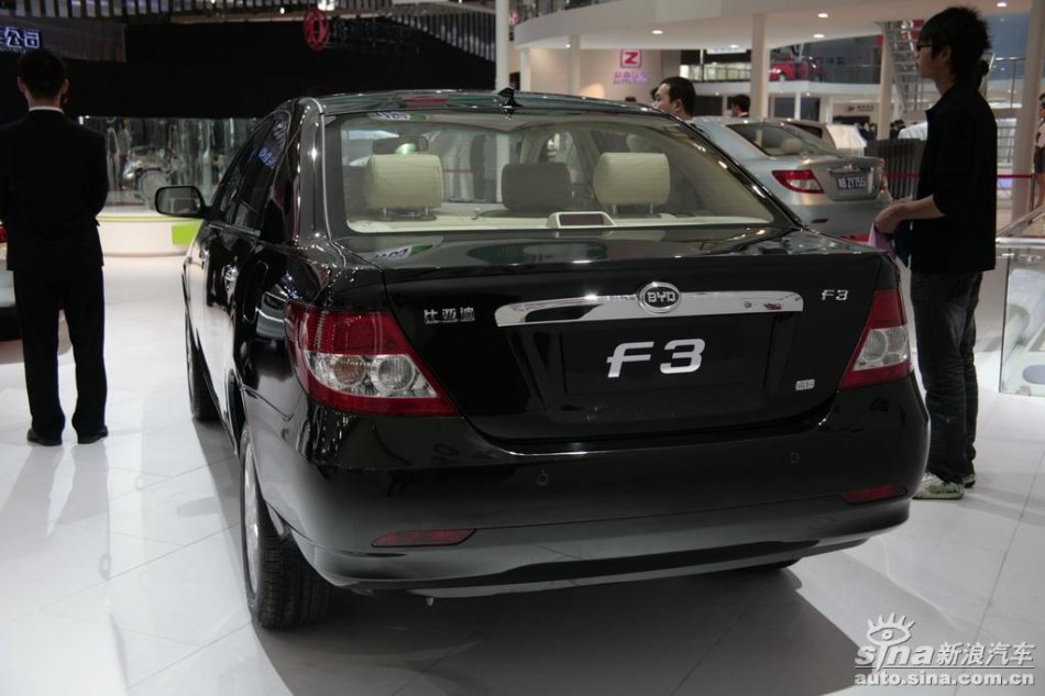 ǵF3