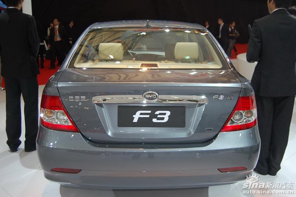 ǵF3