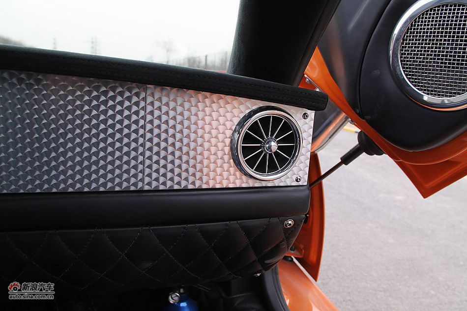 C8