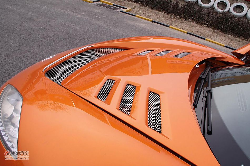 C8