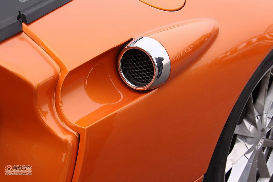 C8