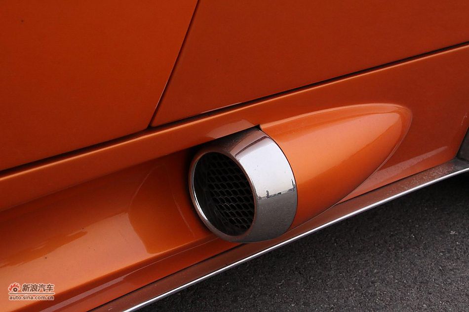 C8