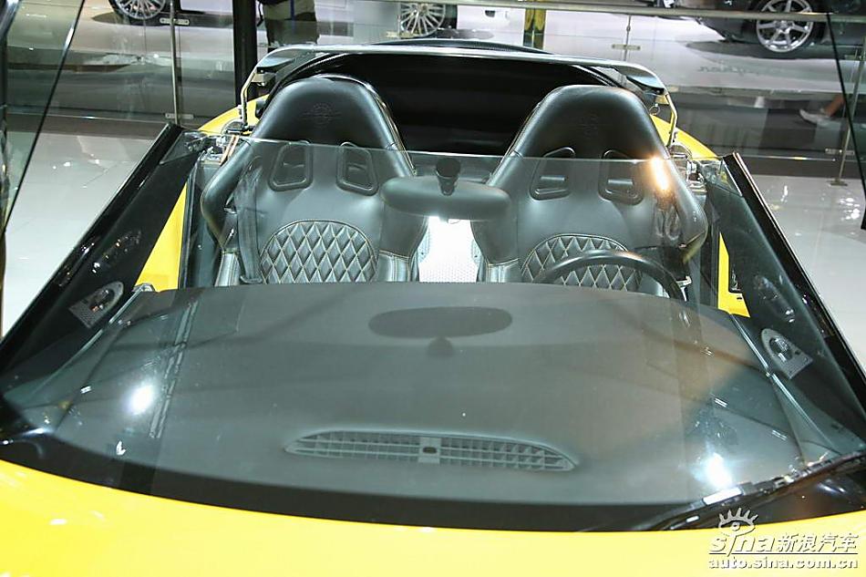 C8