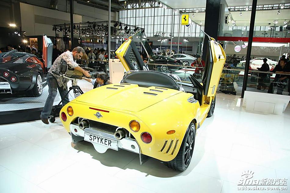 C8