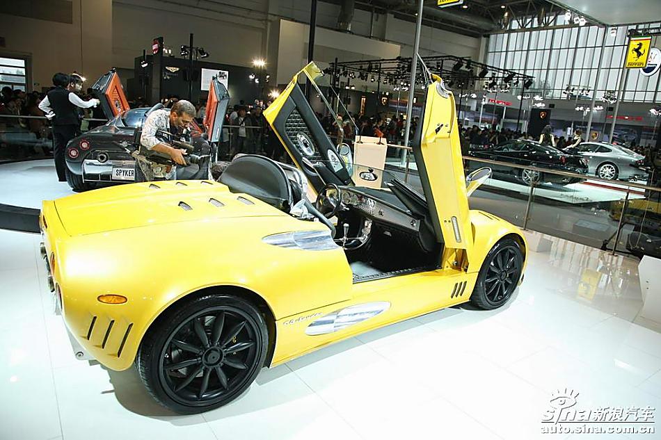 C8