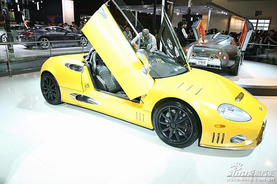 C8