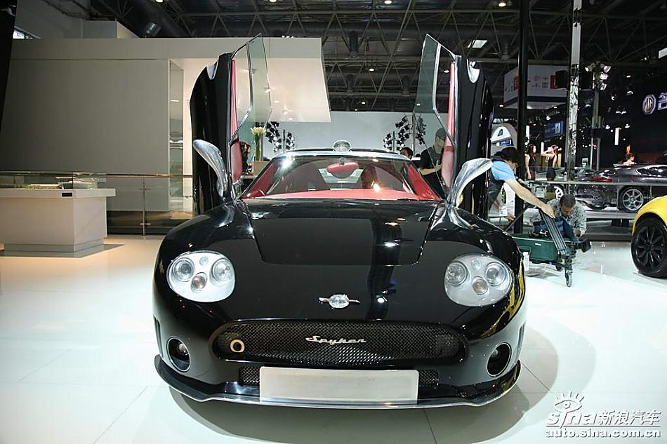 C8